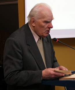 Dr. V.V.Toločka apžvelgė periodinės spaudos brailio raštu ištakas